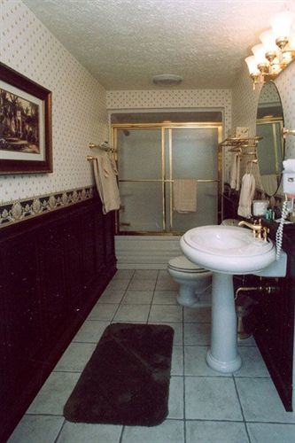 Julias Bed And Breakfast Hubbard Kültér fotó
