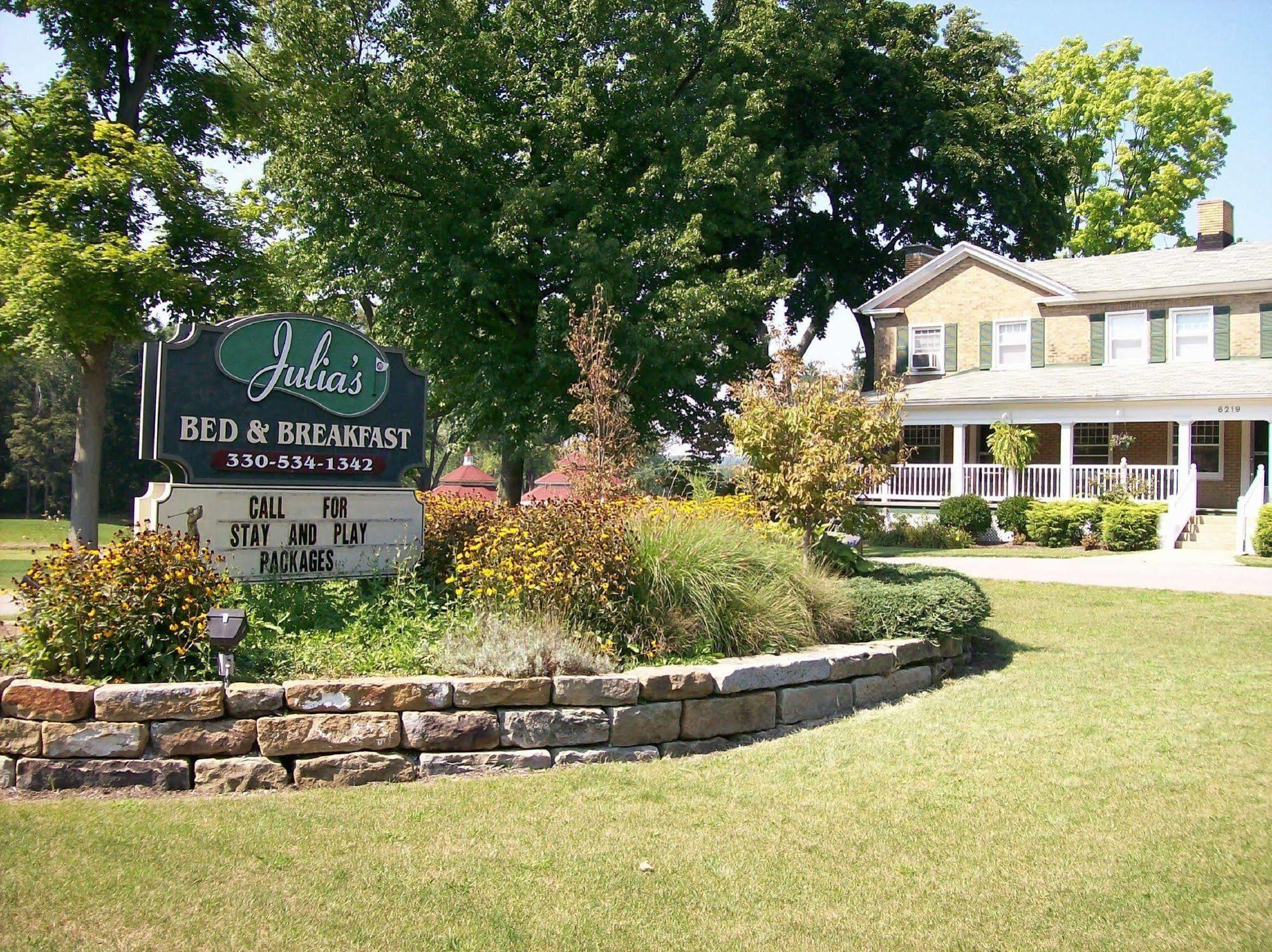 Julias Bed And Breakfast Hubbard Kültér fotó